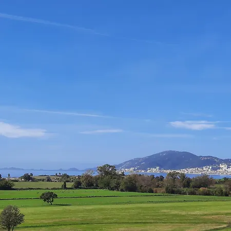 Face A La Bed & Breakfast